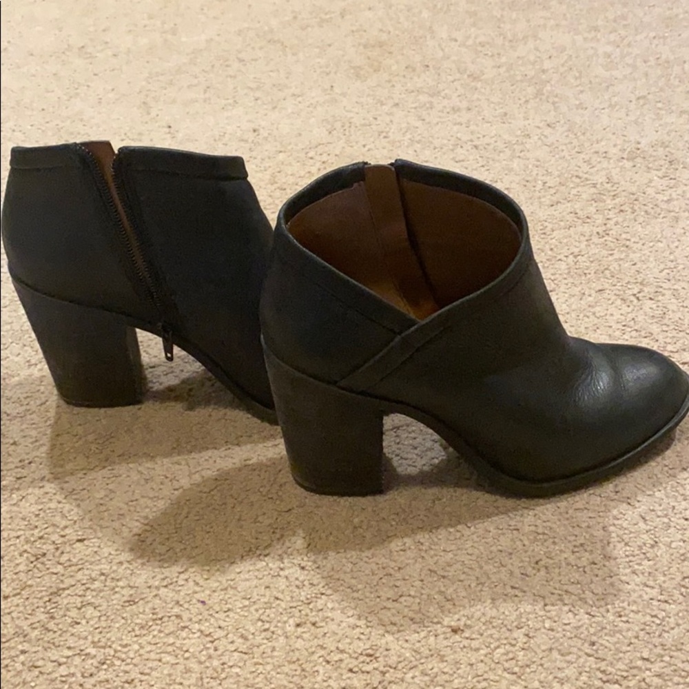 Very cute booties! Lucky brand
